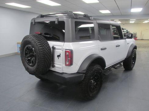 Used 2023 Ford Bronco Wildtrak AWD/4WD image 5