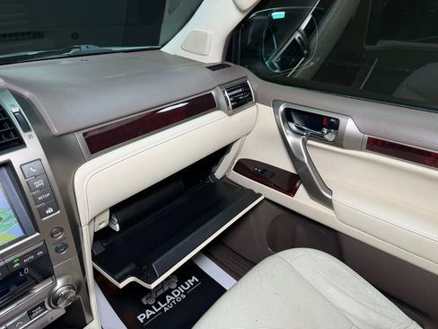 Used 2016 Lexus GX 460 image 52