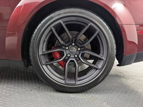 Used 2018 Dodge Challenger SRT Hellcat image 34