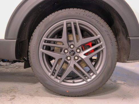 New 2026 Ford Explorer ST w/ Sun And Sound Package image 36