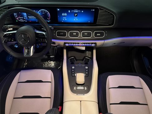 New 2026 Mercedes-Benz GLE 53 AMG 4MATIC image 12