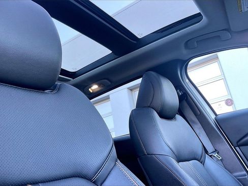 Certified 2025 MAZDA CX-50 AWD 2.5 Hybrid w/ Premium Pkg image 22