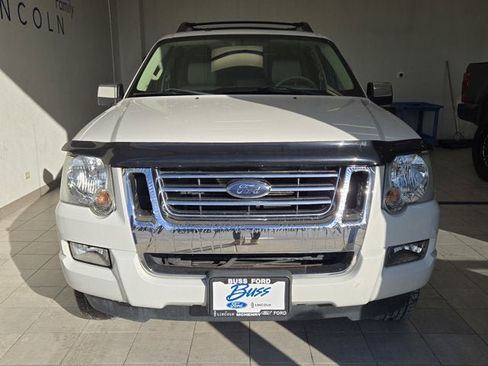 Used 2008 Ford Explorer Sport Trac Limited image 2