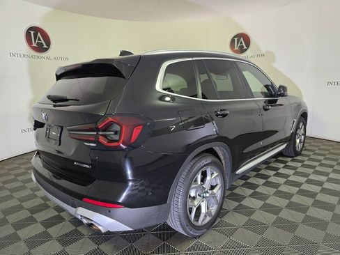 Used 2023 BMW X3 xDrive30i w/ Premium Package image 4