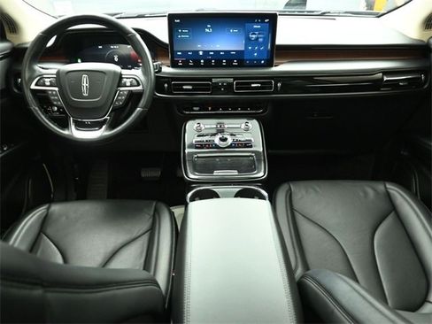 Certified 2023 Lincoln Nautilus Reserve w/ Monochromatic Package image 22