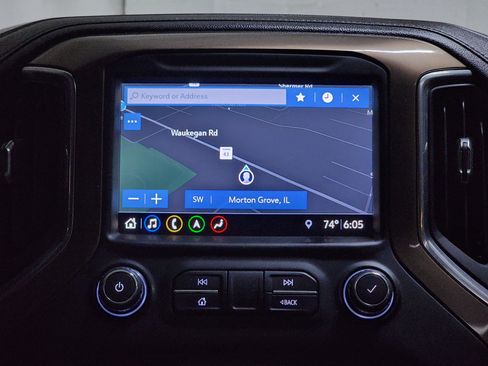 Used 2019 Chevrolet Silverado 1500 High Country w/ Technology Package AWD/4WD image 24