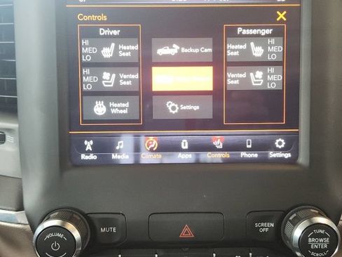 Certified 2021 RAM 1500 Laramie w/ Off Road Group AWD/4WD image 38