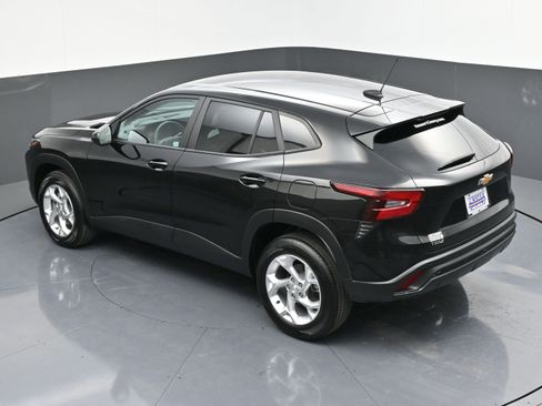 Certified 2025 Chevrolet Trax LS w/ LS Convenience Package image 42