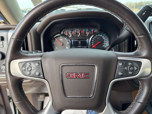 Used 2018 GMC Sierra 1500 SLT image 9