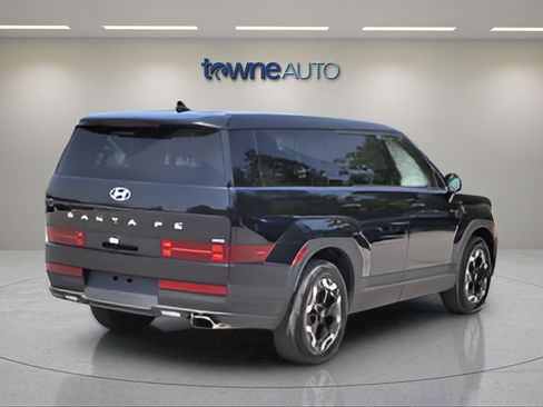 Used 2026 Hyundai Santa Fe SE AWD/4WD image 3