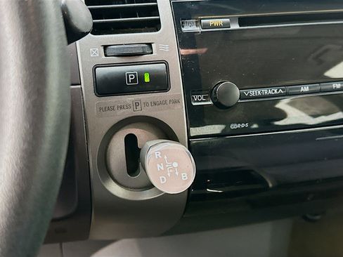 Used 2004 Toyota Prius image 23