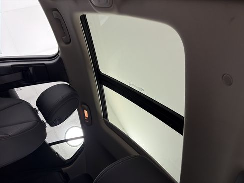 Used 2022 Buick Encore GX Essence w/ Advanced Technology Package image 17