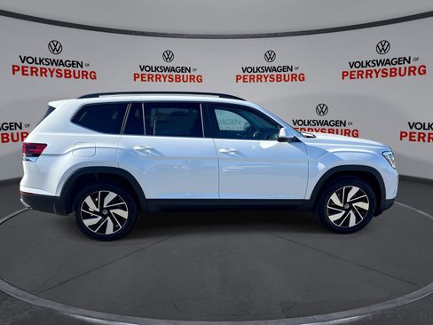 New 2026 Volkswagen Atlas SE image 9