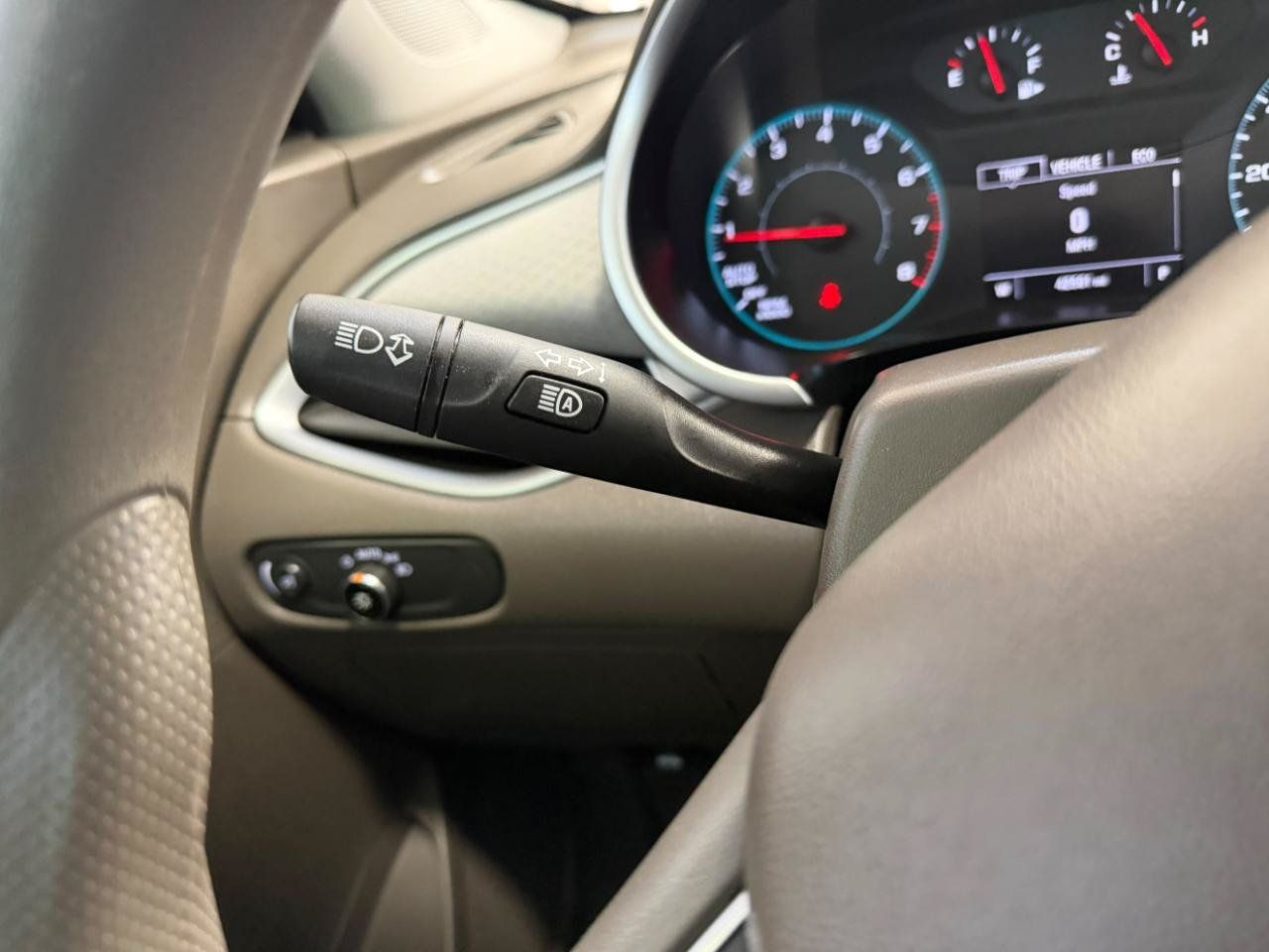 Used 2025 Chevrolet Malibu LT FWD image 29