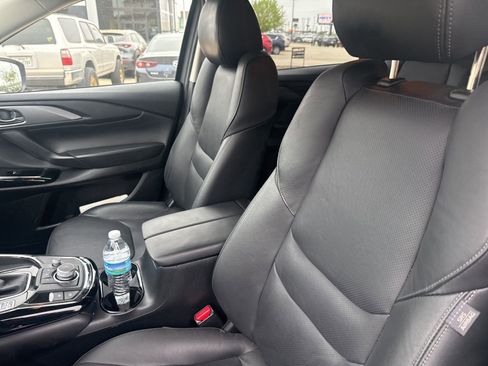 Used 2023 MAZDA CX-9 Touring image 10