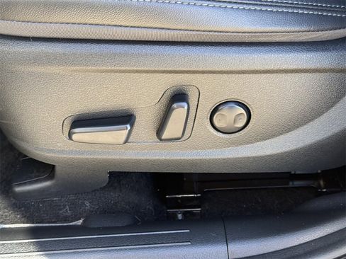 Used 2023 Hyundai Santa Fe SEL Premium image 27