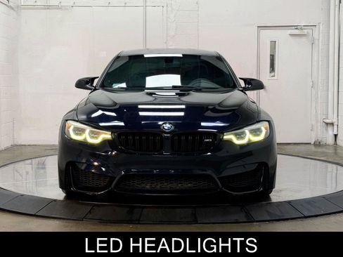 Used 2018 BMW M3 image 3
