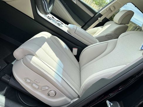 New 2026 Genesis GV80 2.5T Prestige AWD/4WD image 9