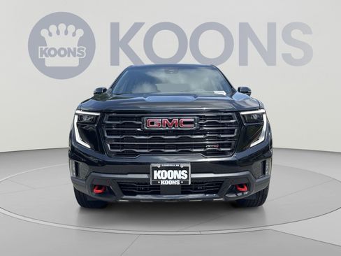 New 2026 GMC Acadia AT4 w/ Luxury Package AWD/4WD image 8