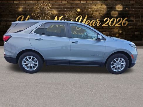 Used 2024 Chevrolet Equinox LT image 6