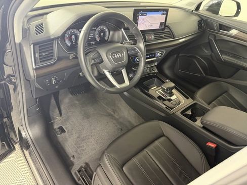 Certified 2023 Audi Q5 2.0T Premium Plus w/ Premium Plus Package image 10