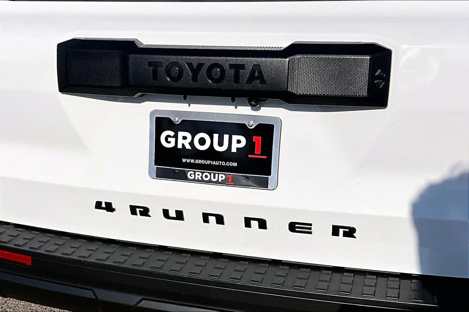 Certified 2025 Toyota 4Runner SR5 AWD/4WD image 9