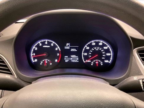 Used 2022 Hyundai Accent SE image 16