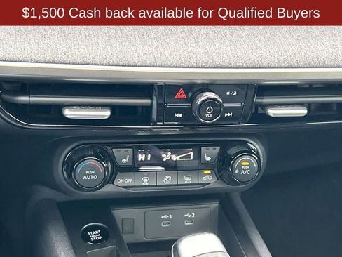 New 2026 Nissan Kicks SV w/ SV Premium Package FWD image 28