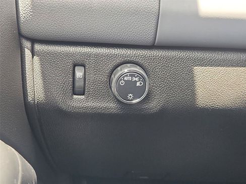 Certified 2019 Chevrolet Colorado W/T w/ WT Convenience Package RWD image 16