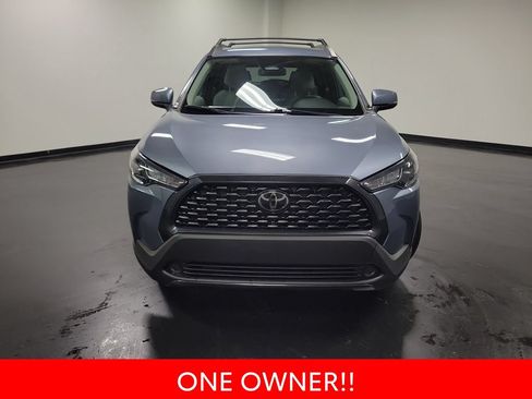 Used 2023 Toyota Corolla Cross LE AWD/4WD image 3