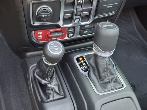 New 2026 Jeep Wrangler Unlimited Rubicon image 27