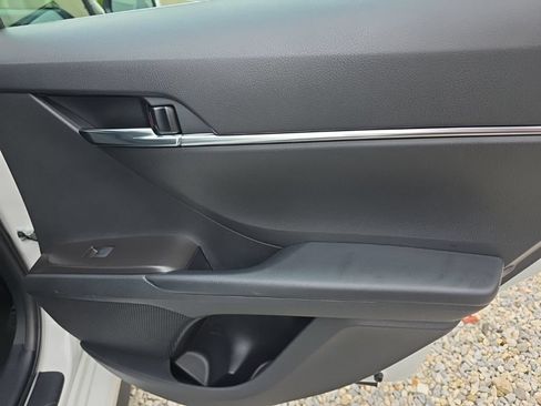 Certified 2024 Toyota Camry SE FWD image 16