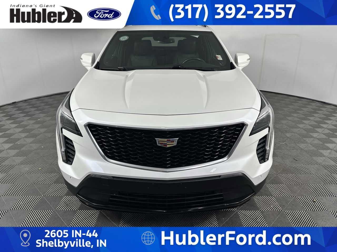 Used 2023 Cadillac XT4 Sport w/ Driver Assist Package AWD/4WD image 3
