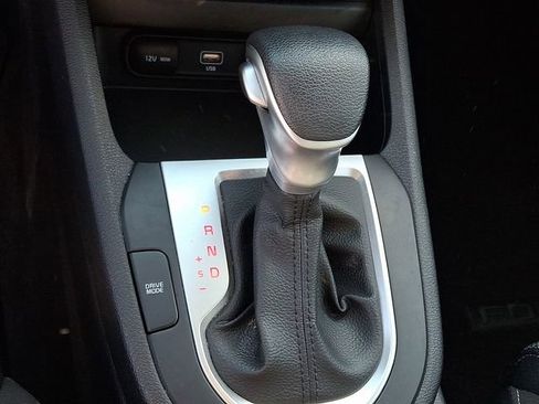 Certified 2022 Kia Forte LXS image 16