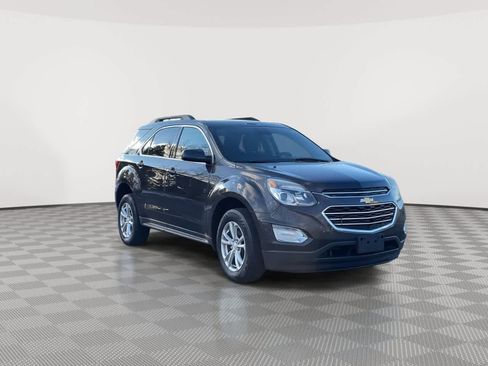 Used 2016 Chevrolet Equinox LT w/ Convenience Package image 2