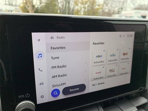 Used 2024 Toyota RAV4 Woodland Edition image 24