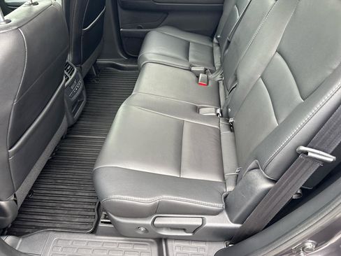 Used 2017 Honda Pilot EX-L image 10