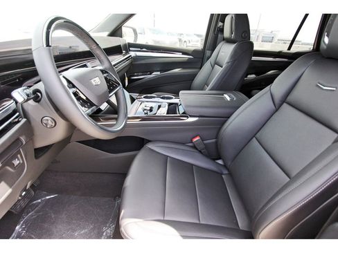 New 2026 Cadillac Escalade 2WD image 6