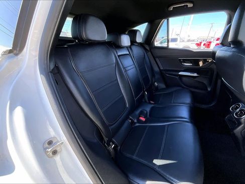 Used 2024 Mercedes-Benz GLC 300 image 19