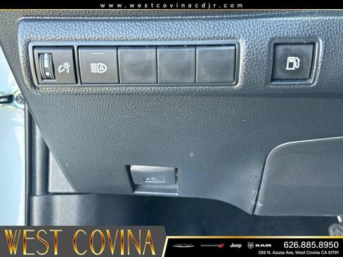 Used 2024 Toyota Corolla LE AWD/4WD image 24
