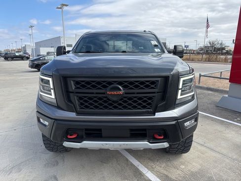 Used 2021 Nissan Titan PRO-4X w/ Off Road Protection Package image 8