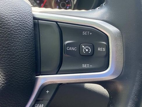 Used 2022 RAM 1500 Big Horn AWD/4WD image 19