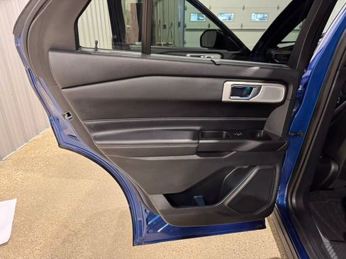 Used 2020 Ford Explorer ST w/ ST High-Performance Pack AWD/4WD image 21