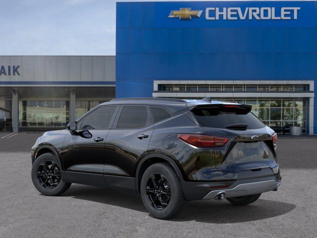 New 2026 Chevrolet Blazer LT w/ Convenience Package FWD image 3