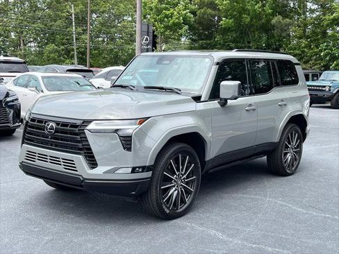 Certified 2024 Lexus GX 550 w/ Accessory Package (2T) AWD/4WD image 2