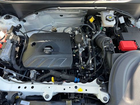 Used 2025 Buick Encore GX Preferred image 25