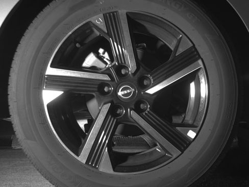 Used 2025 Nissan Sentra SV image 15