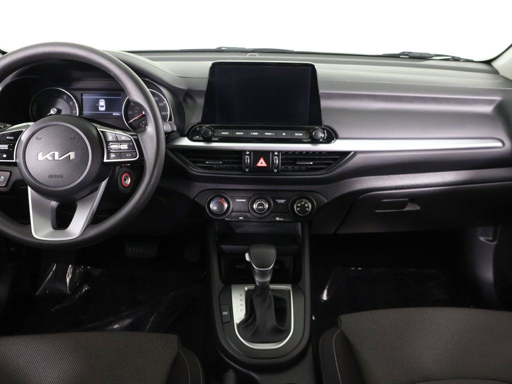 Used 2023 Kia Forte LXS w/ LXS Technology Package FWD image 33