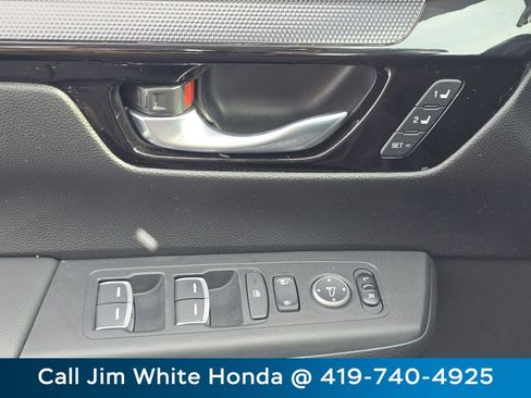 Certified 2023 Honda CR-V EX-L image 28