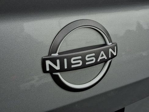 Used 2024 Nissan Altima 2.5 SV w/ SV Premium Package FWD image 31
